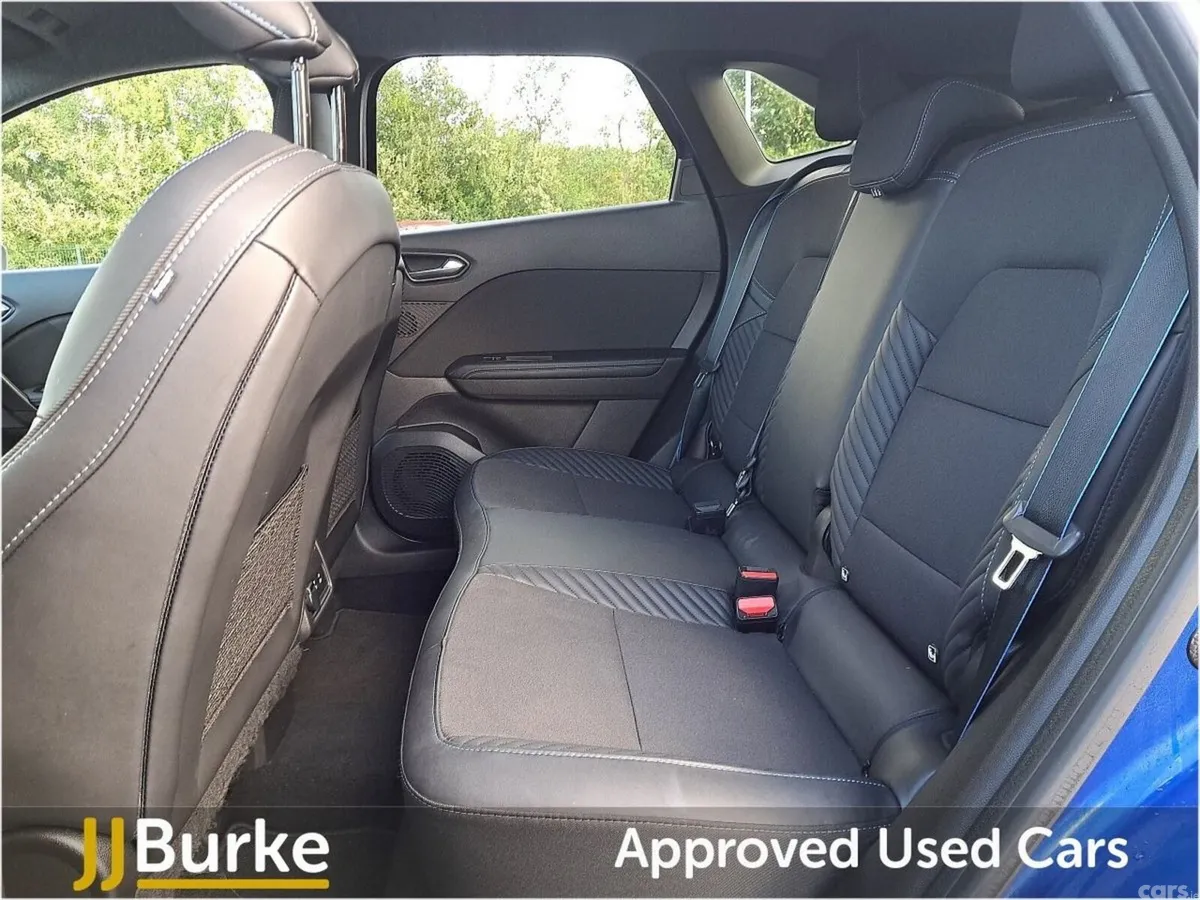 Renault Symbioz Saloon, Petrol Hybrid, 2026, Blue