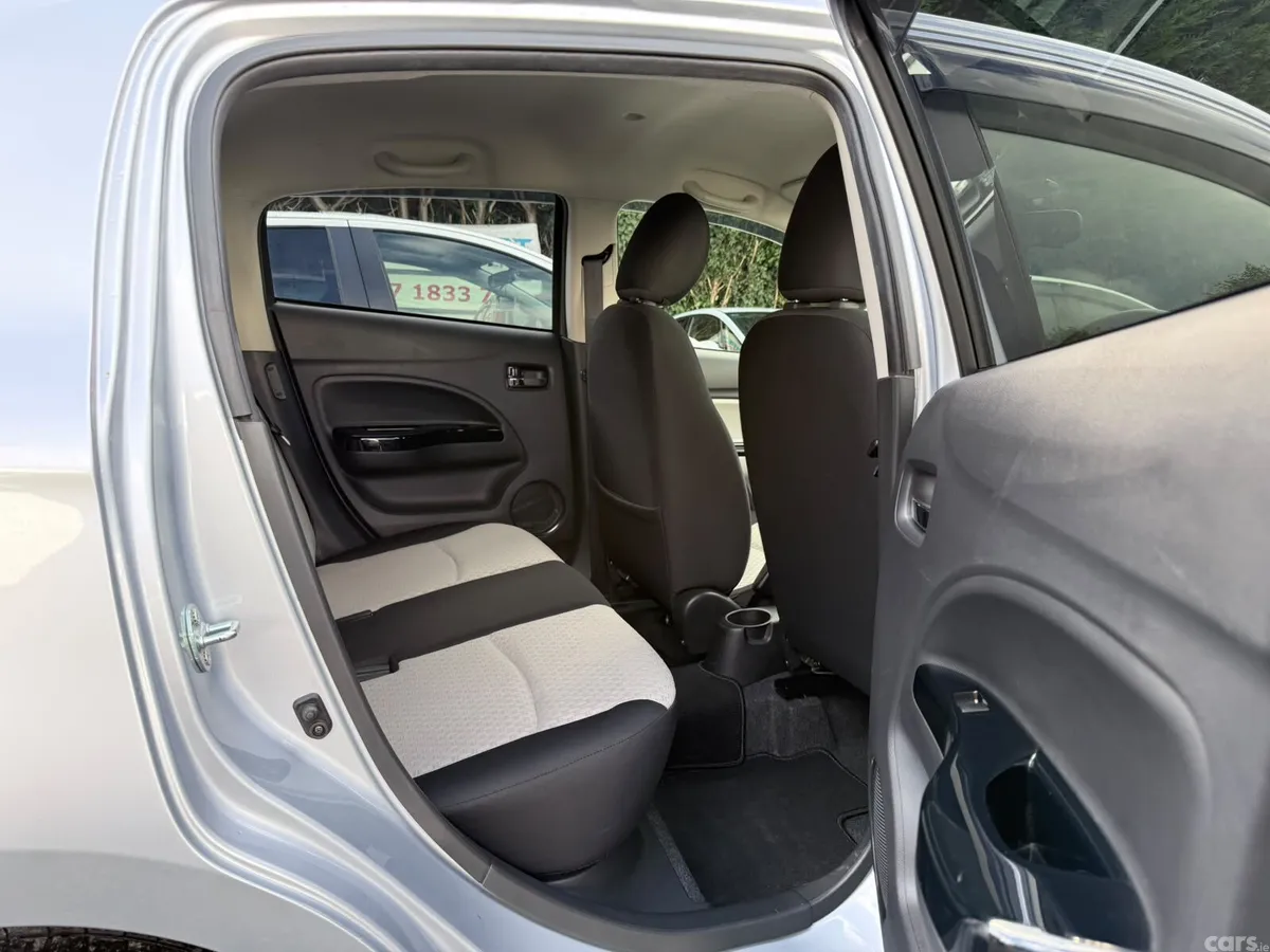 Mitsubishi Mirage Hatchback, Petrol, 2017, Silver