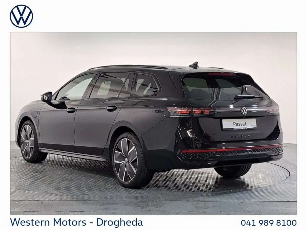 Volkswagen Passat Estate, Petrol Plug-in Hybrid, 2026, Black
