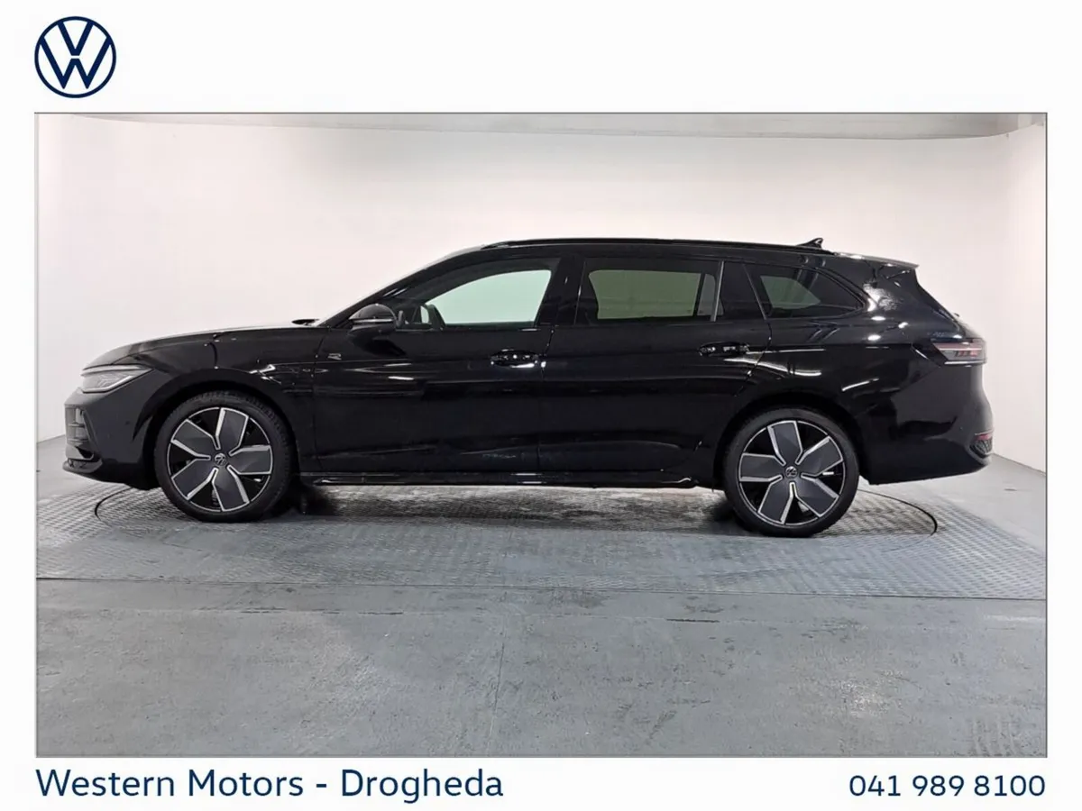 Volkswagen Passat Estate, Petrol Plug-in Hybrid, 2026, Black