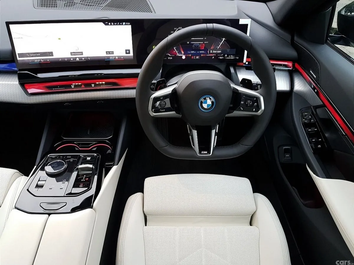 BMW 5-Series Estate, Petrol Plug-in Hybrid, 2026, Black