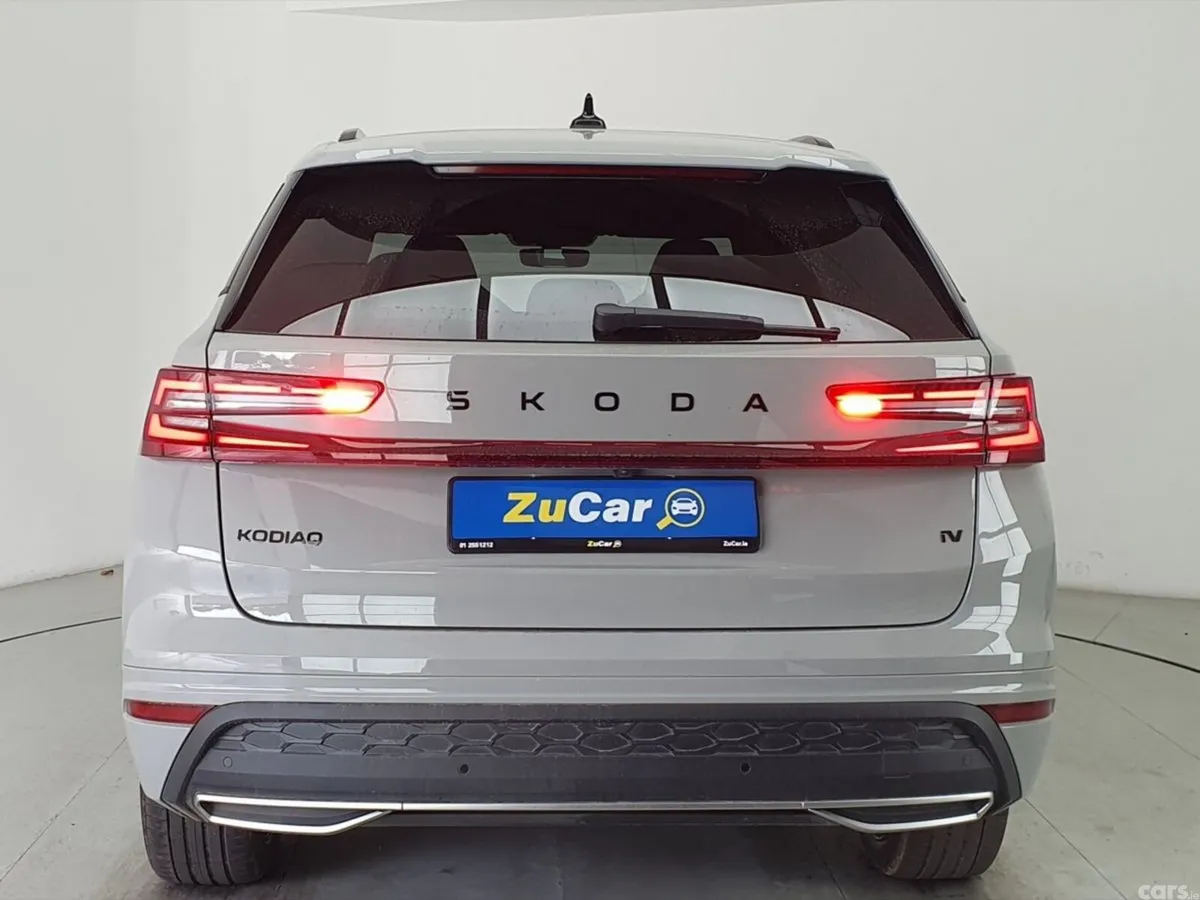 Skoda Kodiaq SUV, Petrol Plug-in Hybrid, 2026, Grey