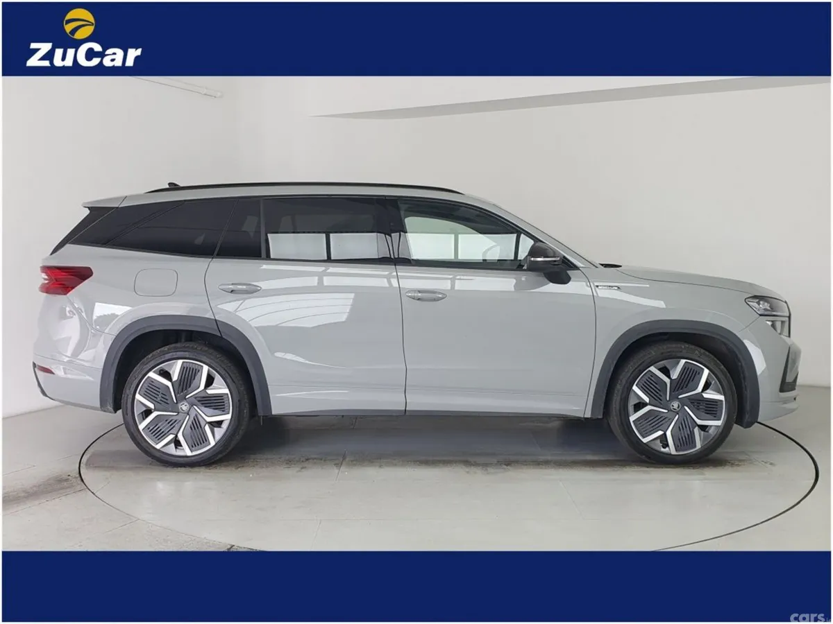 Skoda Kodiaq SUV, Petrol Plug-in Hybrid, 2026, Grey