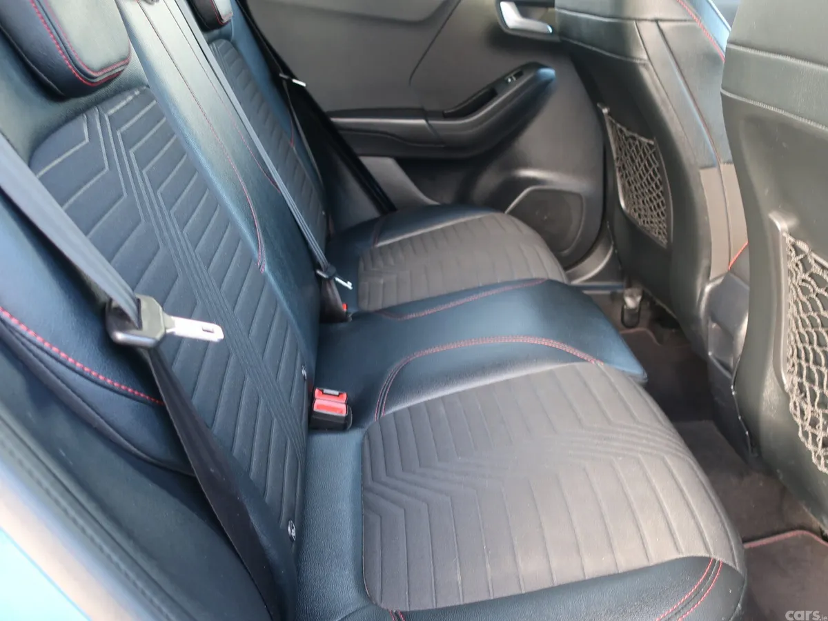Ford Puma MPV, Petrol Hybrid, 2022, Blue