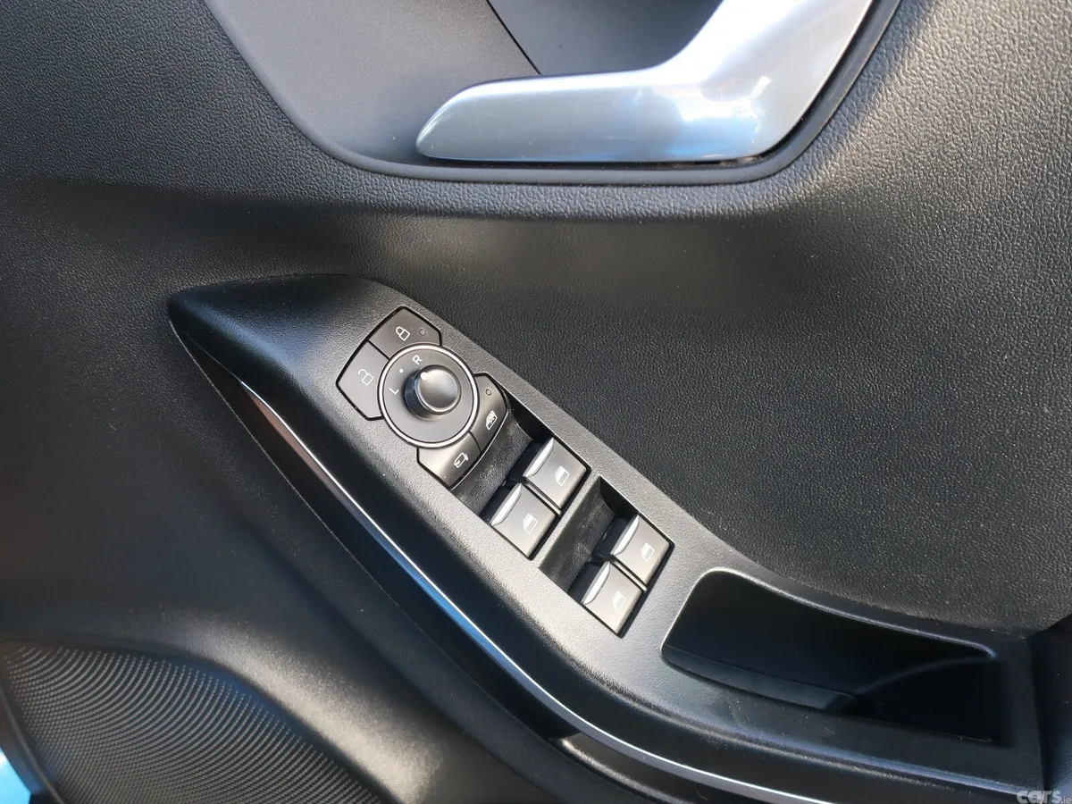 Ford Puma MPV, Petrol Hybrid, 2022, Blue
