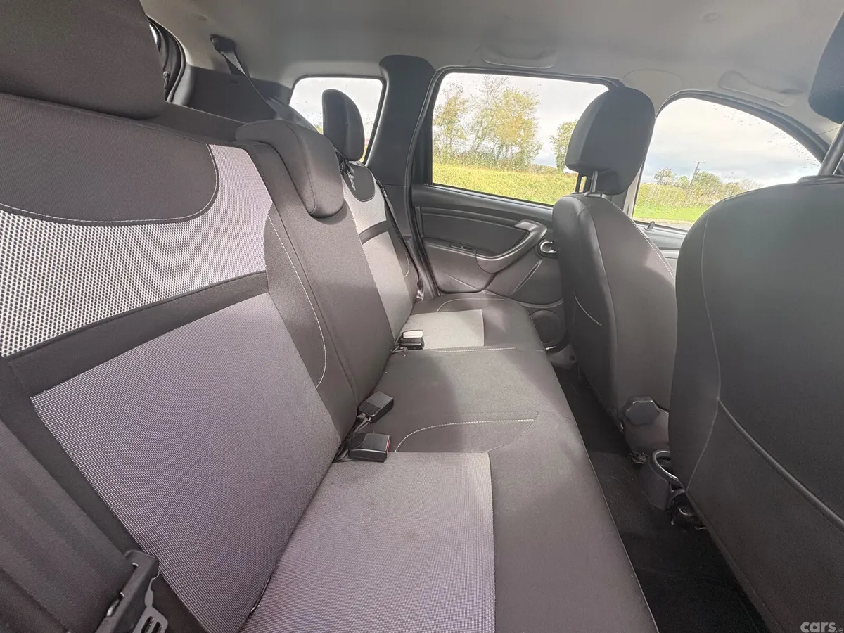 Dacia Duster SUV, Diesel, 2018, Black