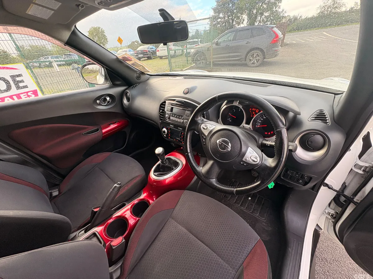 Nissan Juke SUV, Diesel, 2012, White