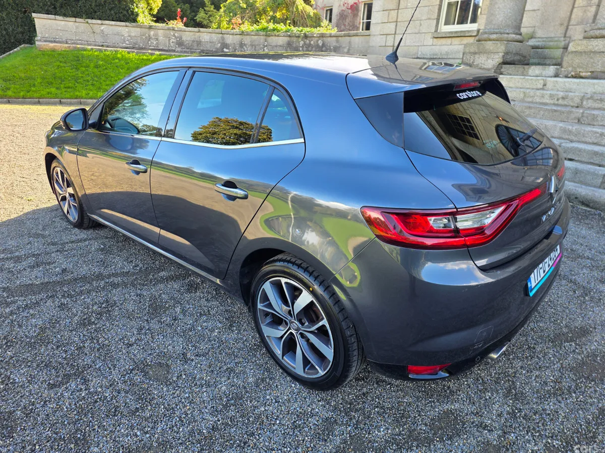 Renault Megane Hatchback, Diesel, 2017, Grey