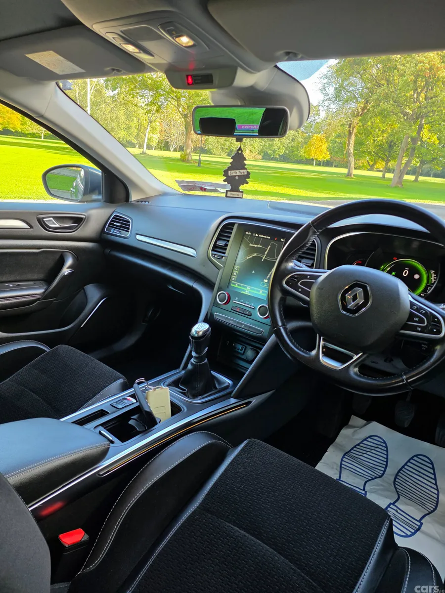 Renault Megane Hatchback, Diesel, 2017, Grey