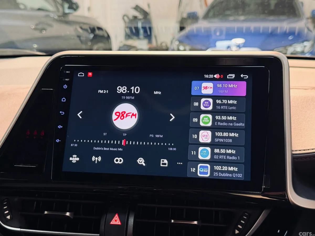 Toyota C-HR Hatchback, Petrol Hybrid, 2019, White