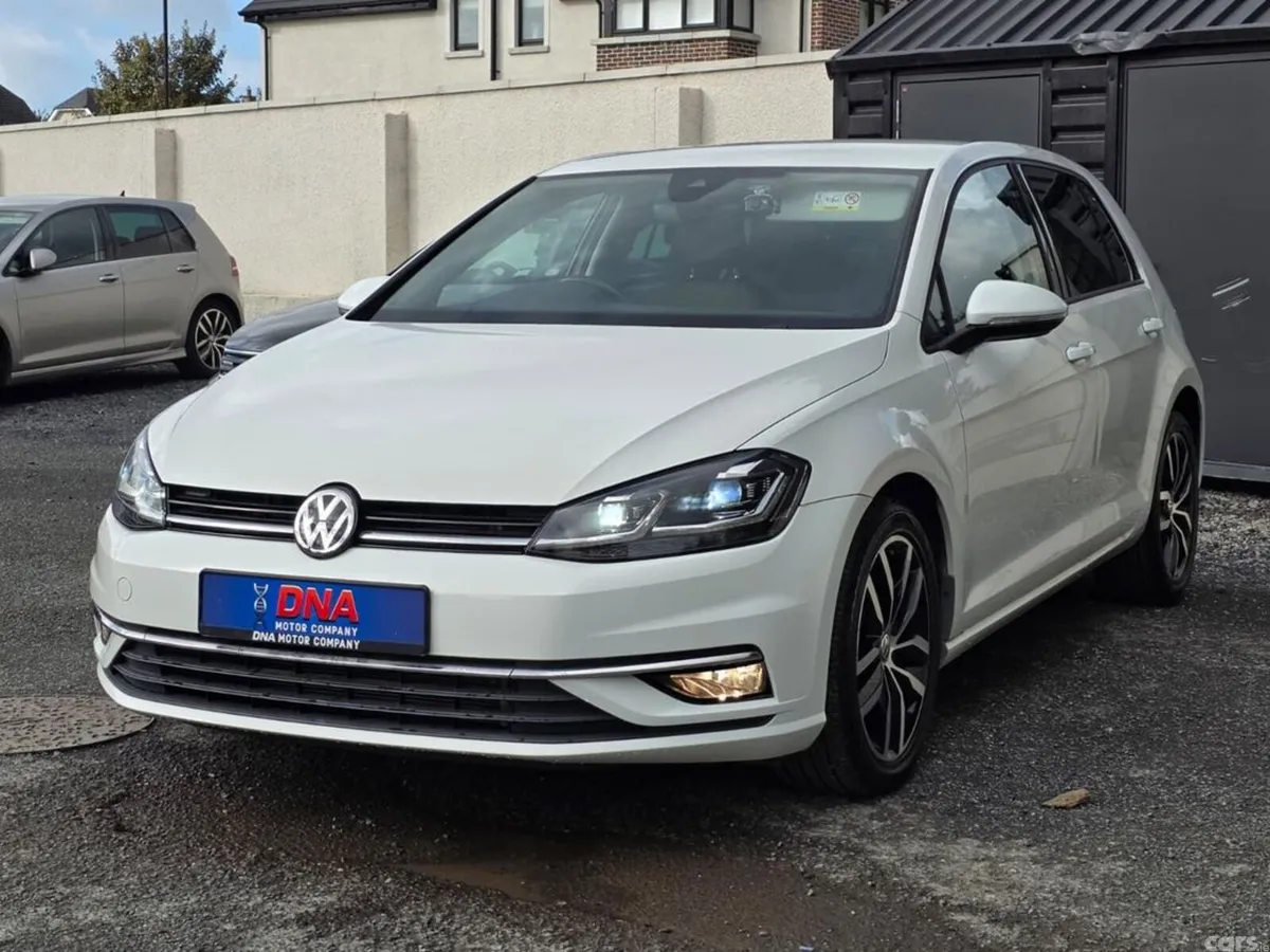 Volkswagen Golf Hatchback, Petrol, 2018, White