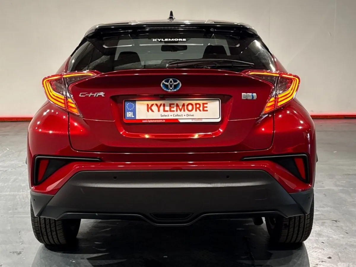 Toyota C-HR SUV, Petrol Hybrid, 2019, Red