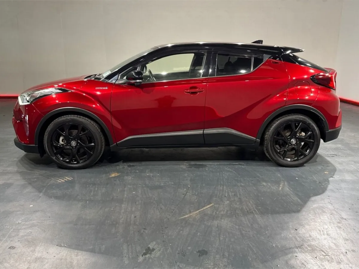 Toyota C-HR SUV, Petrol Hybrid, 2019, Red