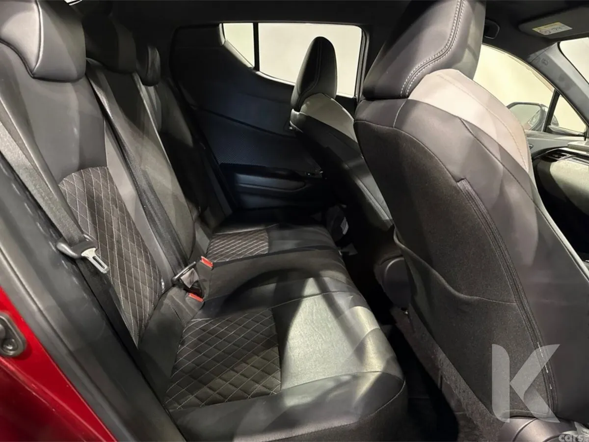 Toyota C-HR SUV, Petrol Hybrid, 2019, Red