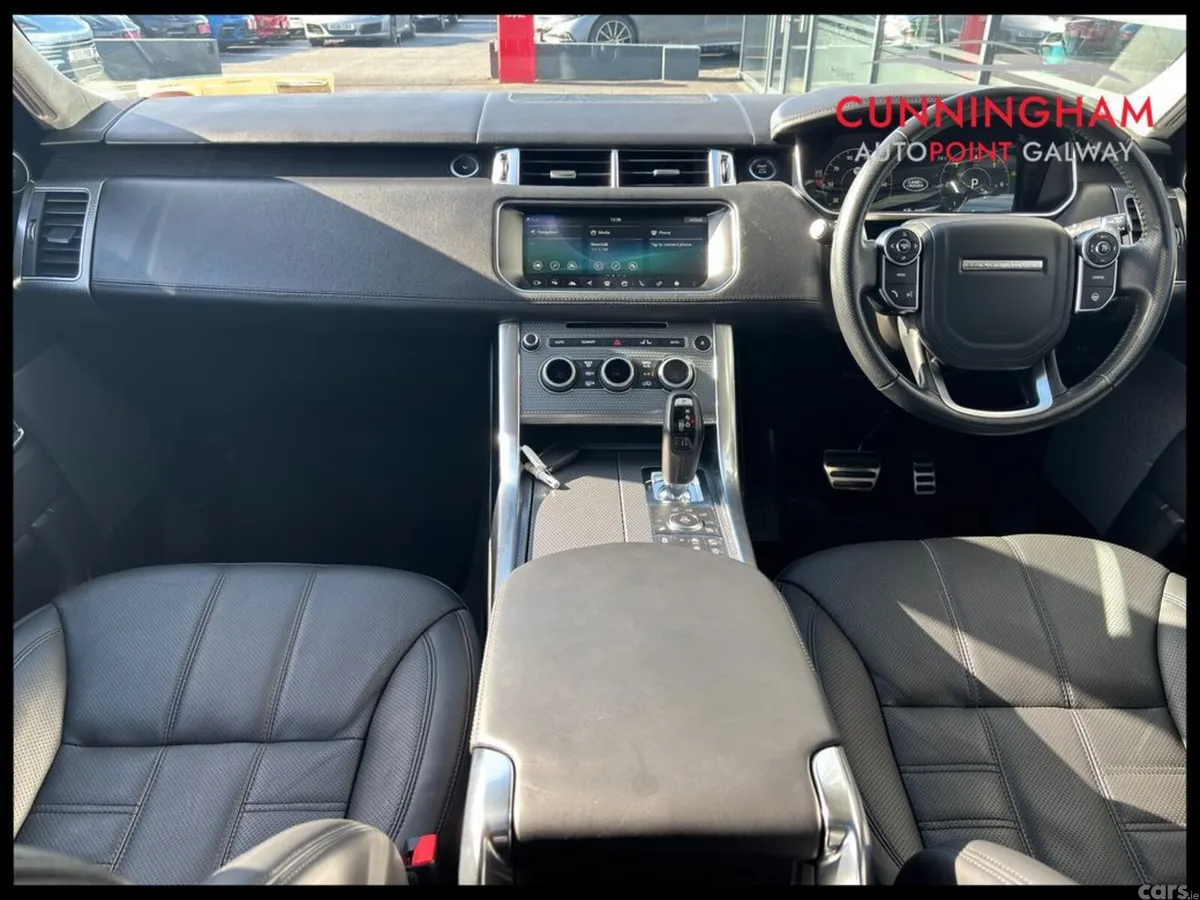 Land Rover Range Rover SUV, Diesel, 2018, Red