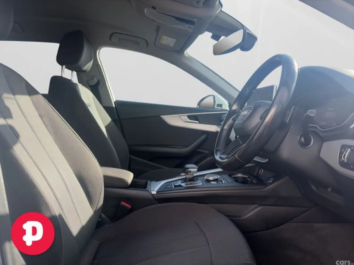 Audi A4 Estate, Petrol, 2017, White