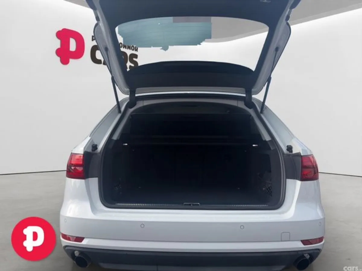 Audi A4 Estate, Petrol, 2017, White