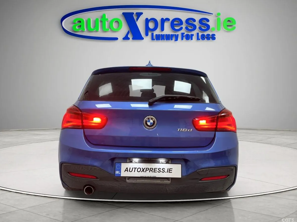 BMW 1-Series Hatchback, Diesel, 2017, Blue