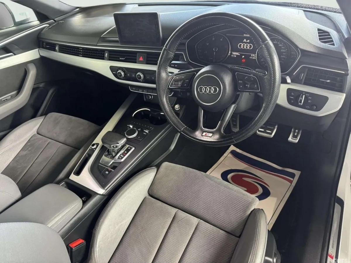 Audi A4 Saloon, Diesel, 2016, White