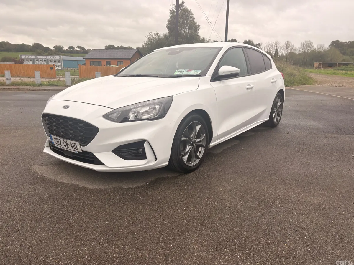 Ford Focus Hatchback, Diesel, 2020, White