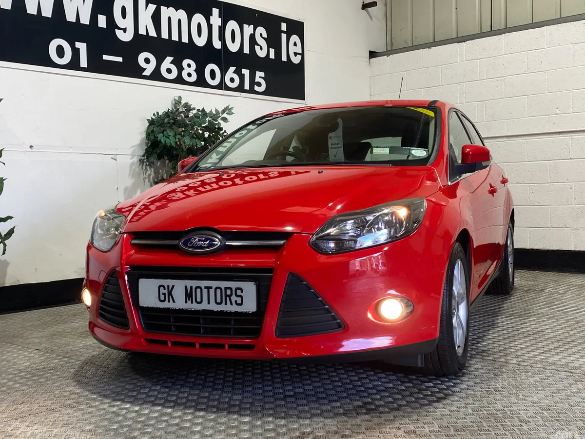 Ford Focus Hatchback, Diesel, 2013, Red