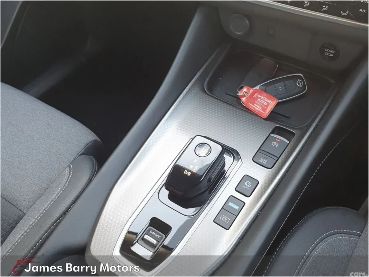 Nissan Qashqai MPV, Petrol Hybrid, 2026, Grey