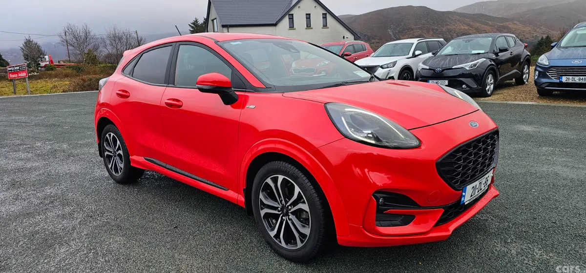 Ford Puma MPV, Petrol Hybrid, 2021, Red