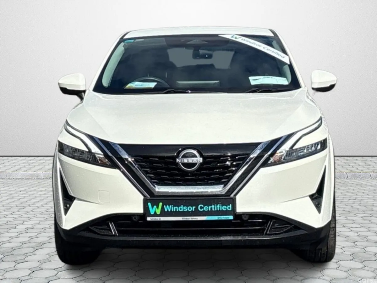 Nissan Qashqai MPV, Petrol Hybrid, 2023, White
