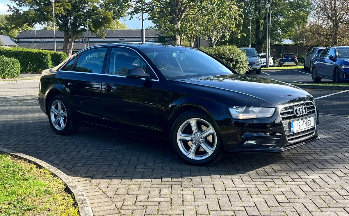 Audi A4 Saloon, Diesel, 2015, Black