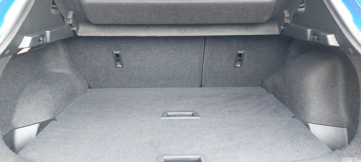 Nissan Qashqai Hatchback, Diesel, 2019, Blue