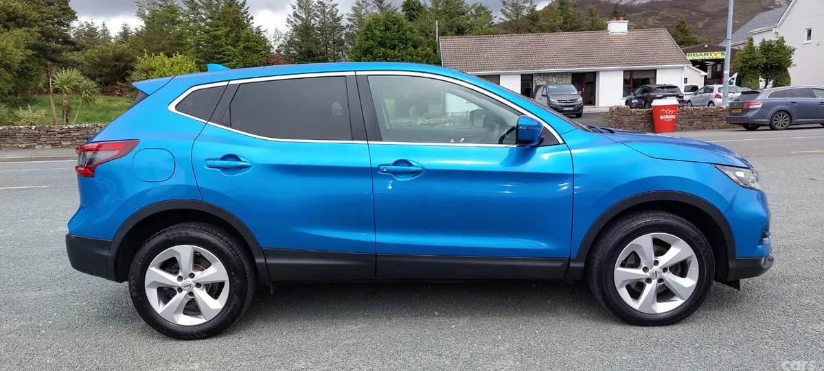 Nissan Qashqai Hatchback, Diesel, 2019, Blue