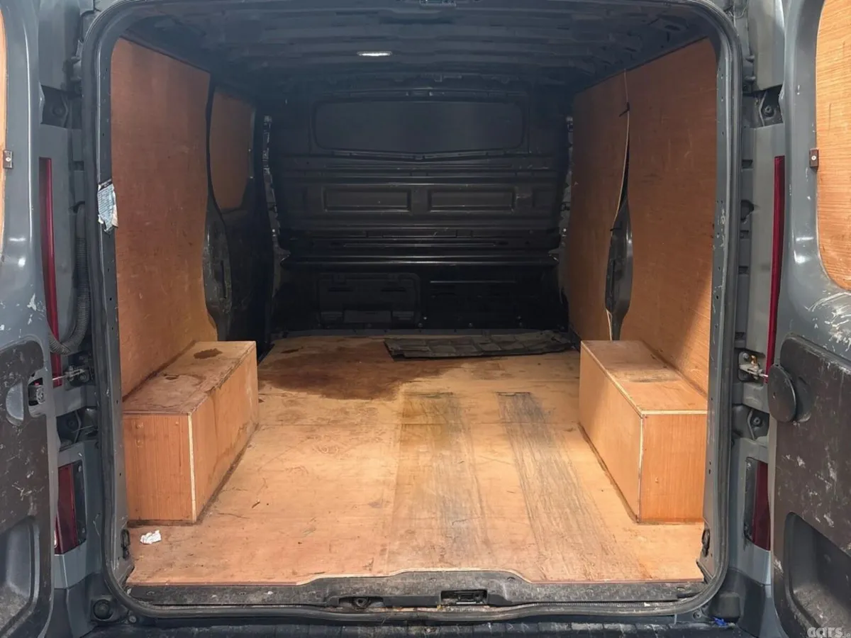 Nissan Primastar MPV, Diesel, 2024, Grey