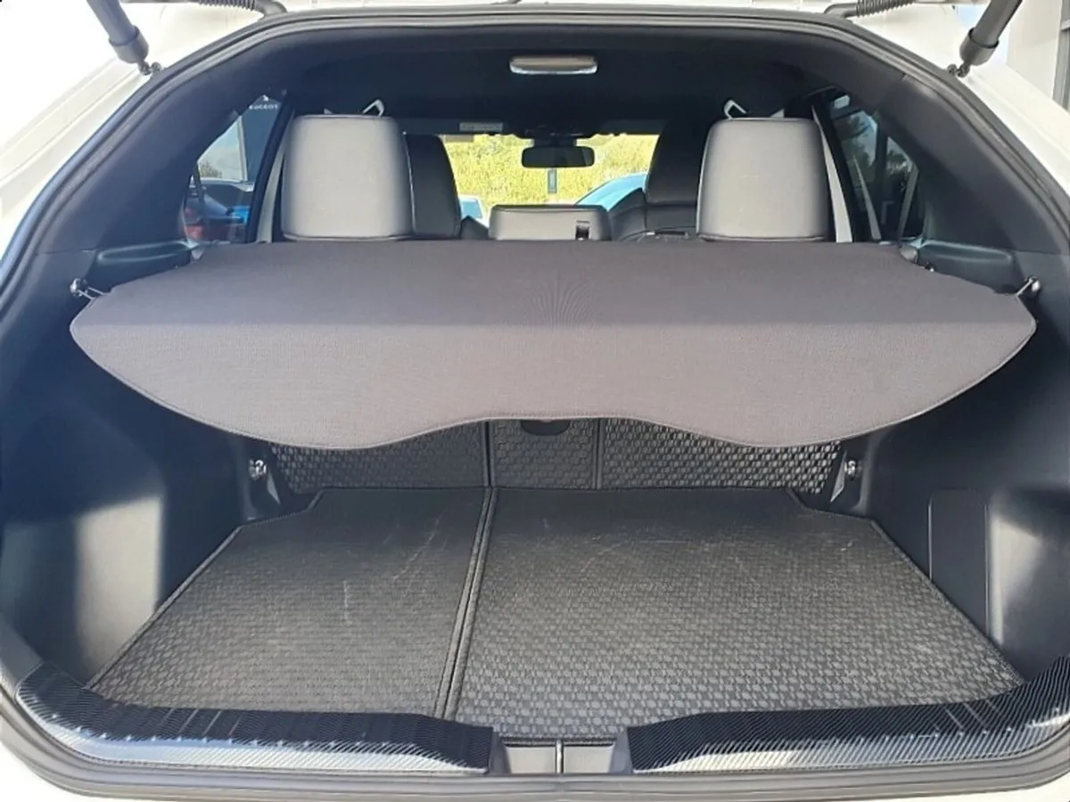 Toyota Yaris Cross SUV, Petrol Hybrid, 2023, White
