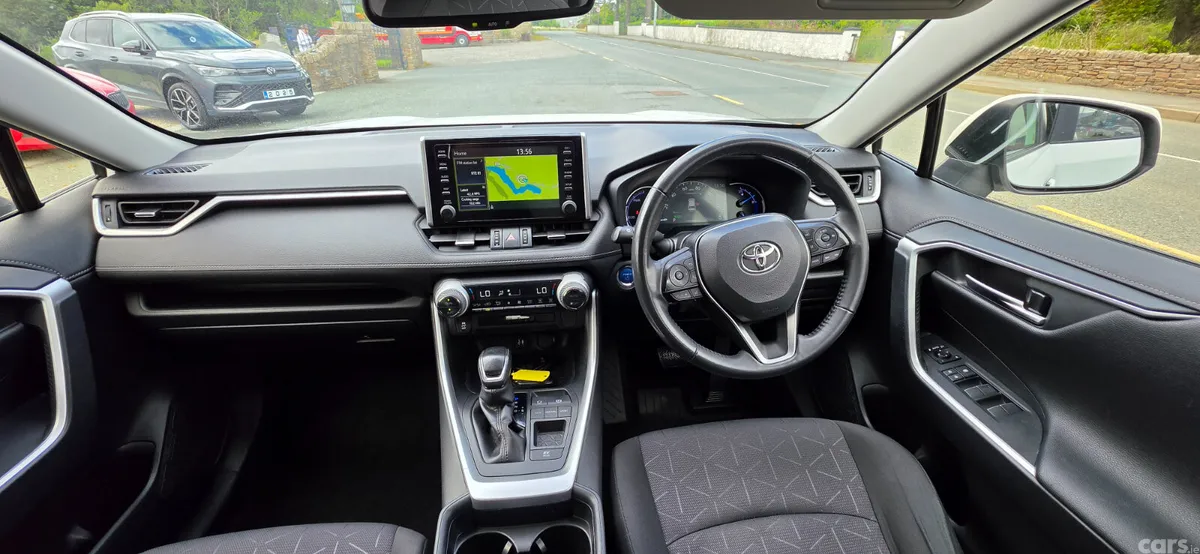 Toyota RAV4 SUV, Petrol Hybrid, 2019, White