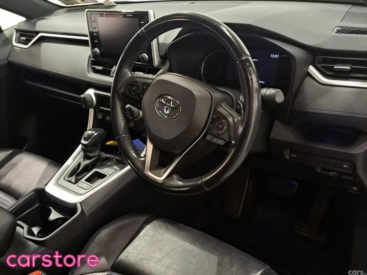 Toyota RAV4 SUV, Petrol Hybrid, 2019, White