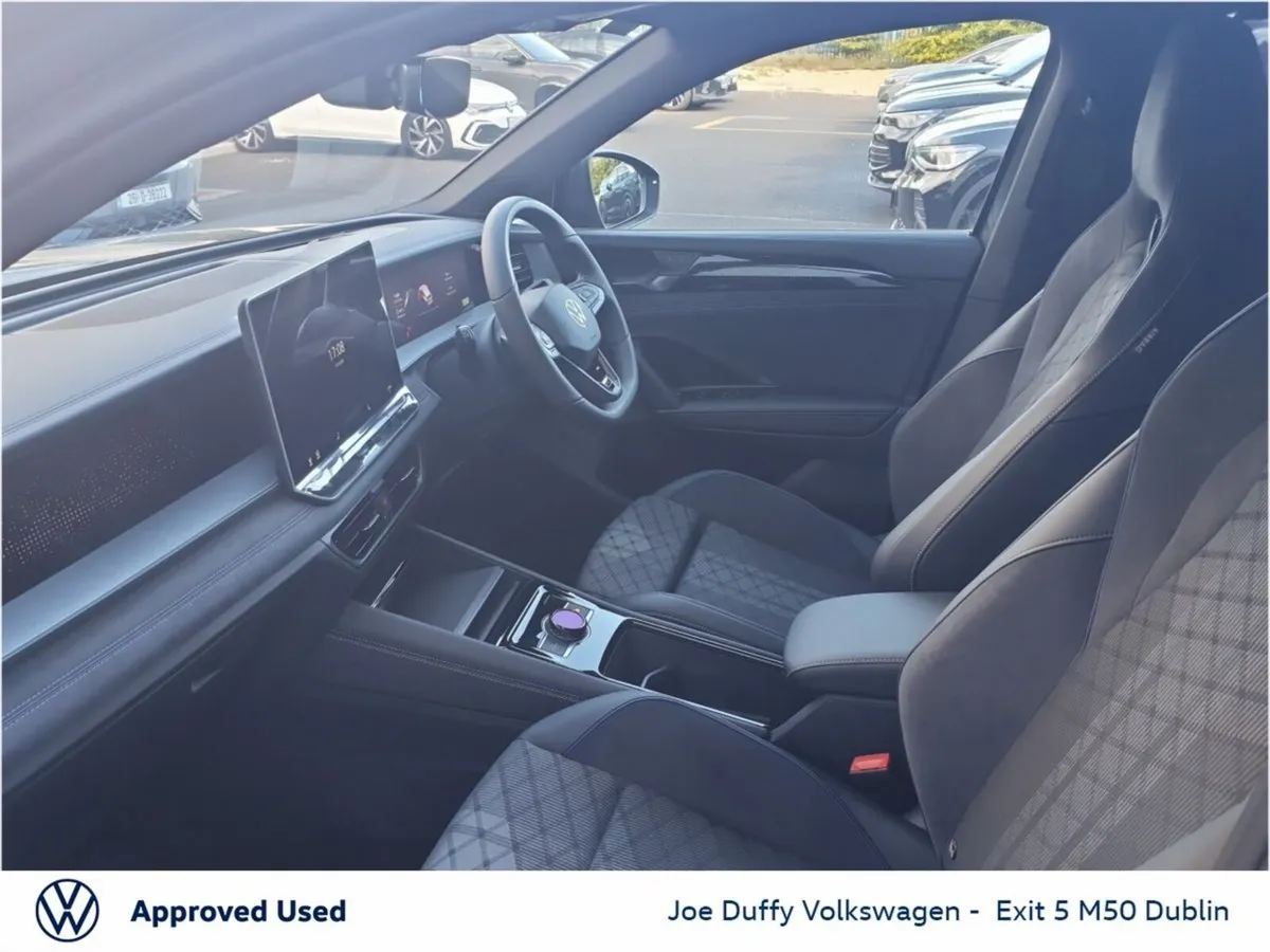Volkswagen Tayron Estate, Diesel, 2026, Grey