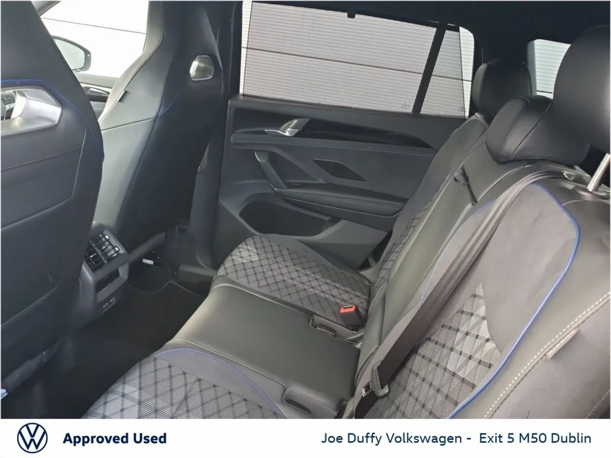 Volkswagen Tayron Estate, Diesel, 2026, Black