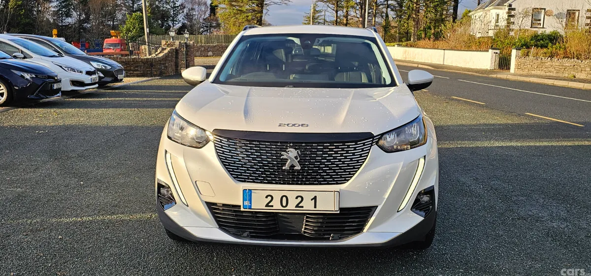 Peugeot 2008 SUV, Diesel, 2021, White