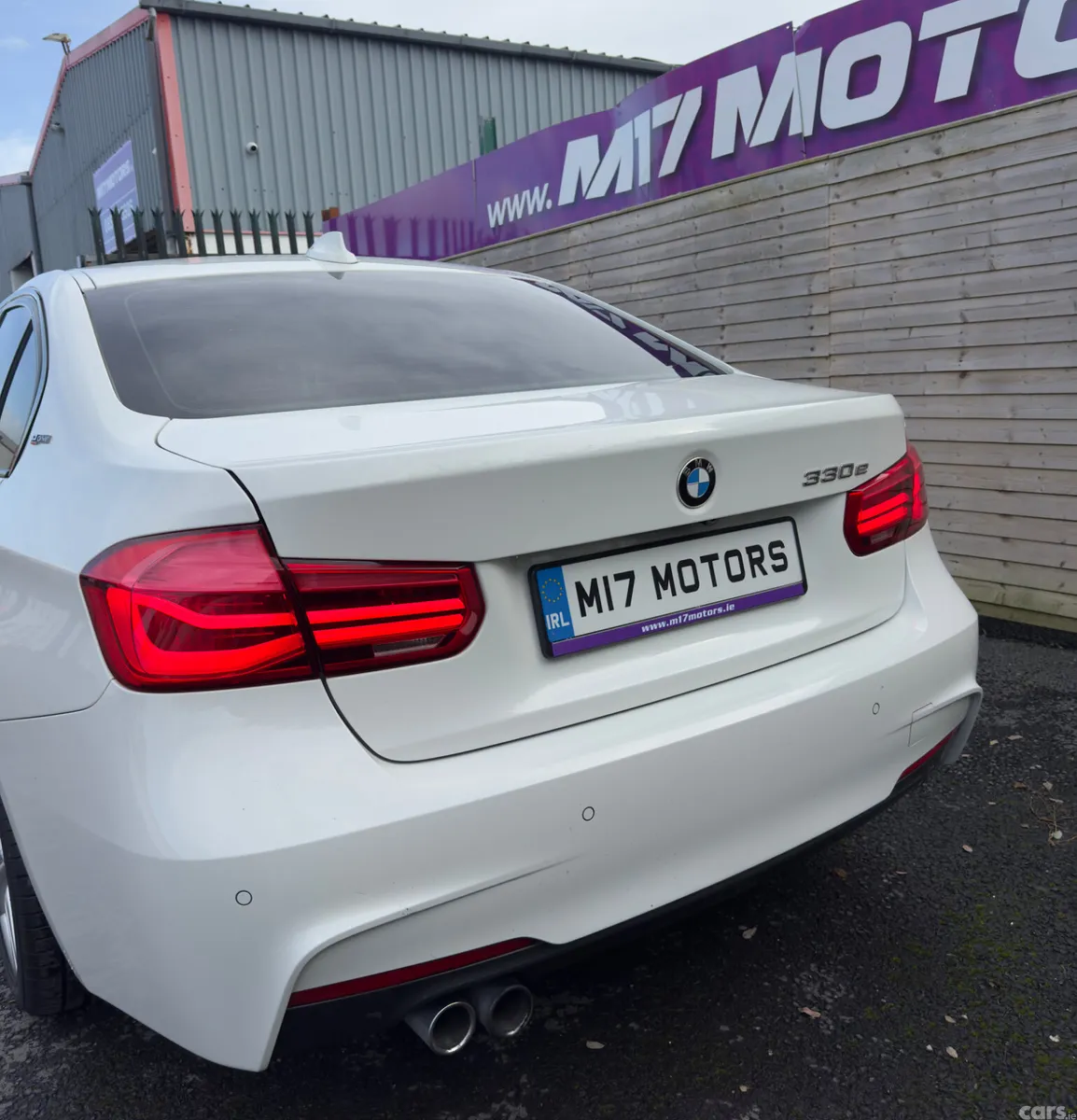 BMW 3-Series Saloon, Petrol, 2016, White