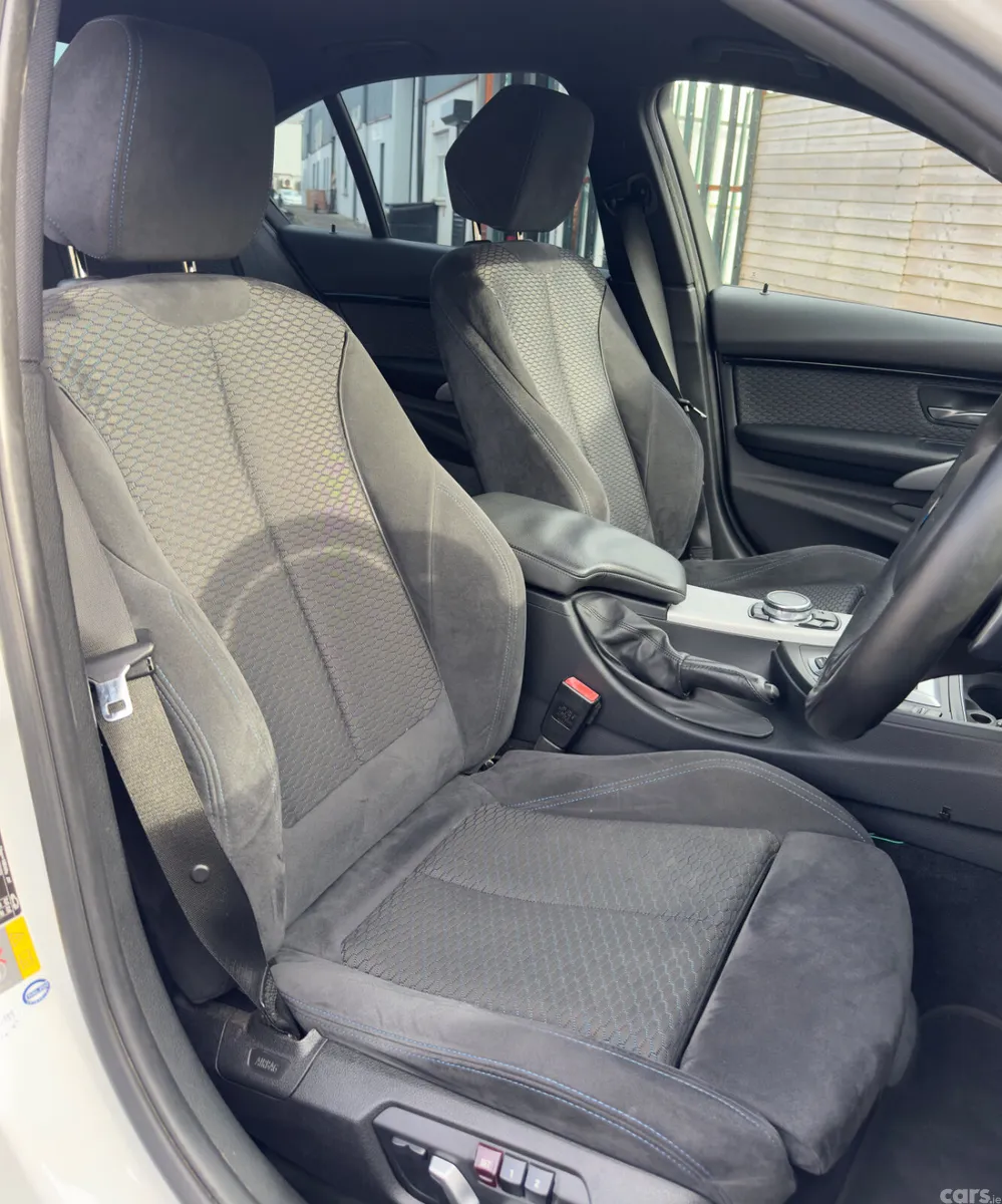 BMW 3-Series Saloon, Petrol, 2016, White