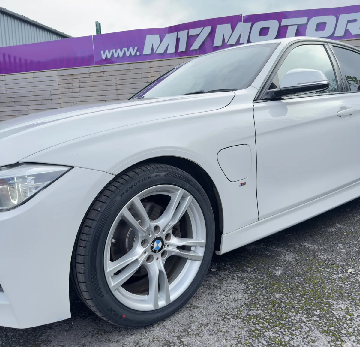 BMW 3-Series Saloon, Petrol, 2016, White