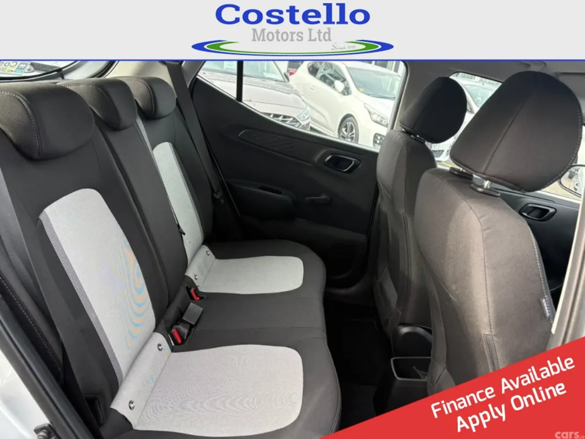 Hyundai i10 Hatchback, Petrol, 2022, Grey