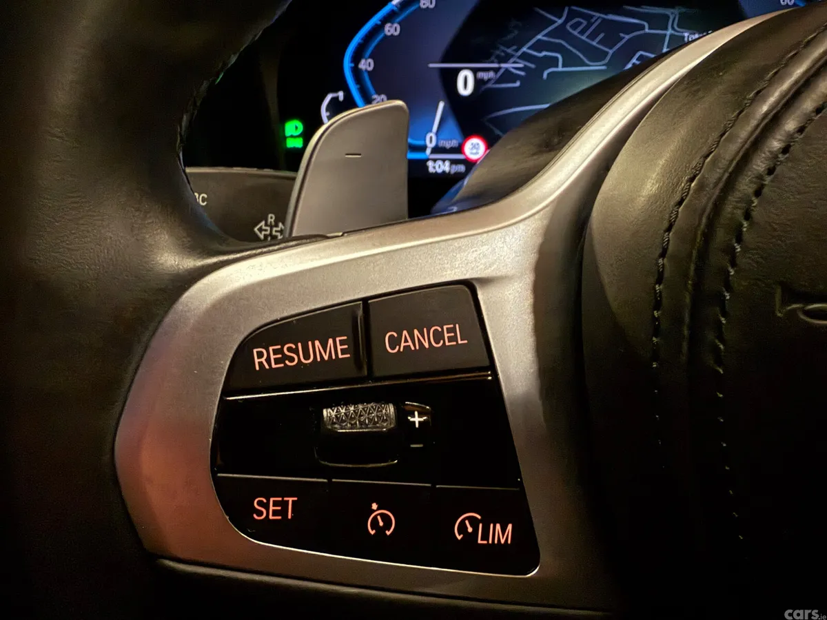 BMW 3-Series Estate, Petrol Plug-in Hybrid, 2022, Black