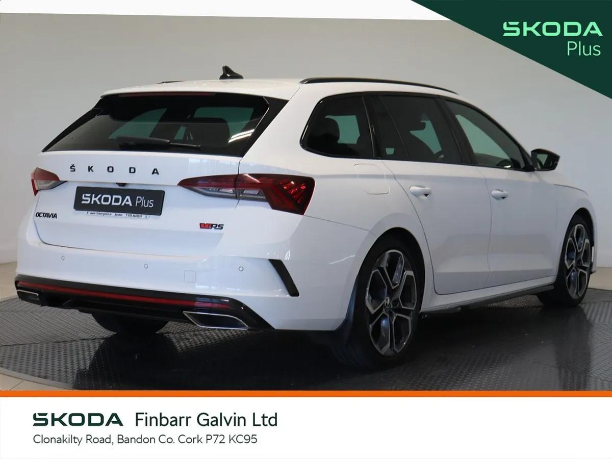 Skoda Octavia Estate, Diesel, 2024, White