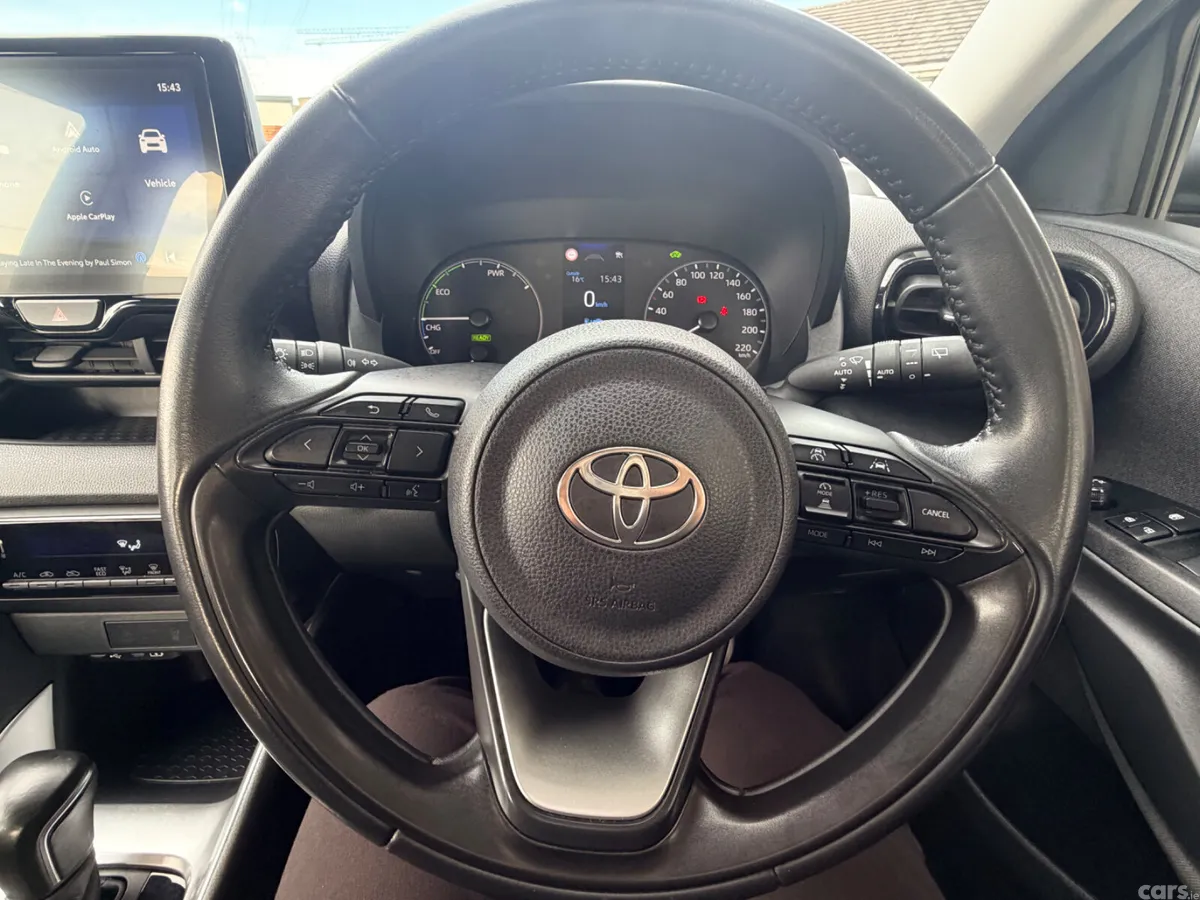 Toyota Yaris Hatchback, Petrol Hybrid, 2024, Grey