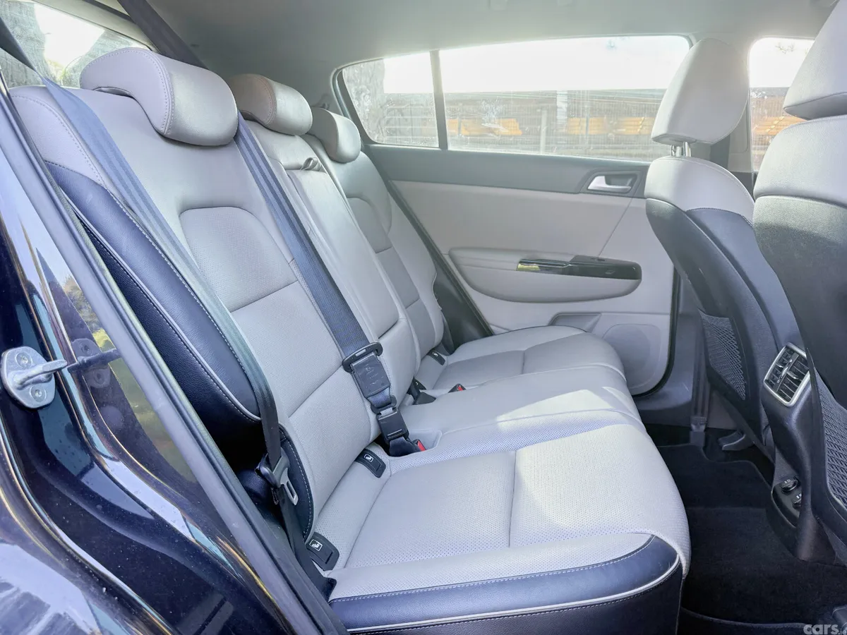Kia Sportage SUV, Diesel, 2020, Black