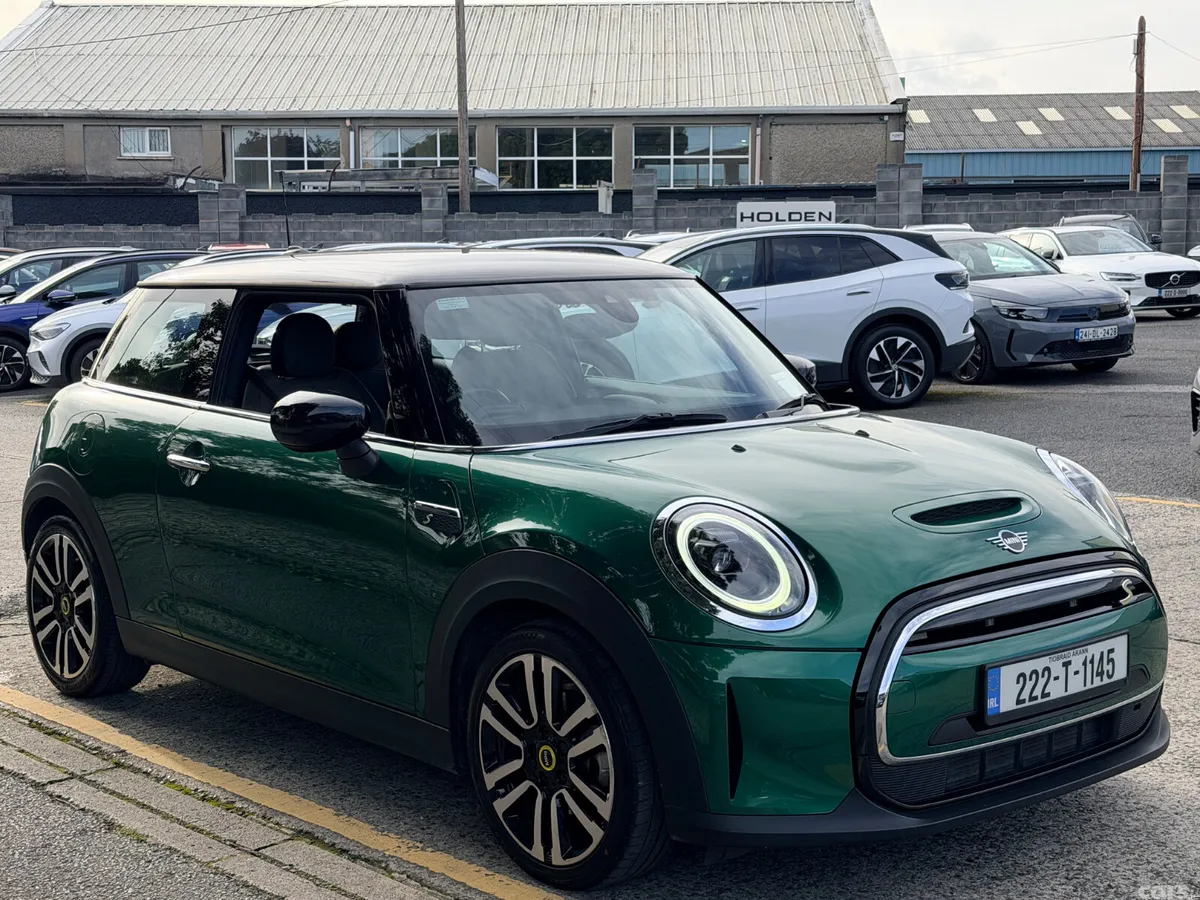 Mini Cooper Hatchback, Electric, 2022, Green