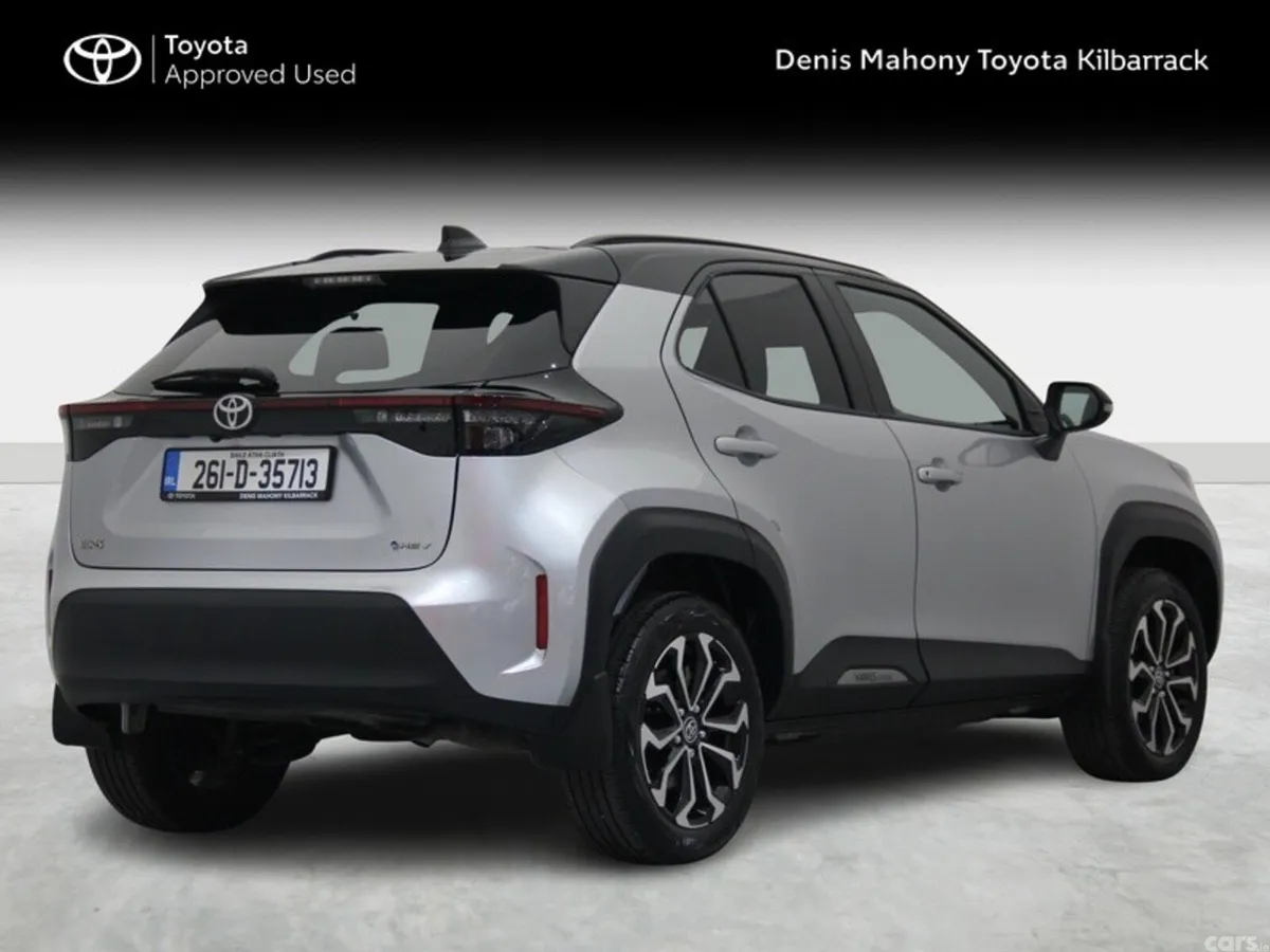 Toyota Yaris Cross Hatchback, Petrol Hybrid, 2026, Grey