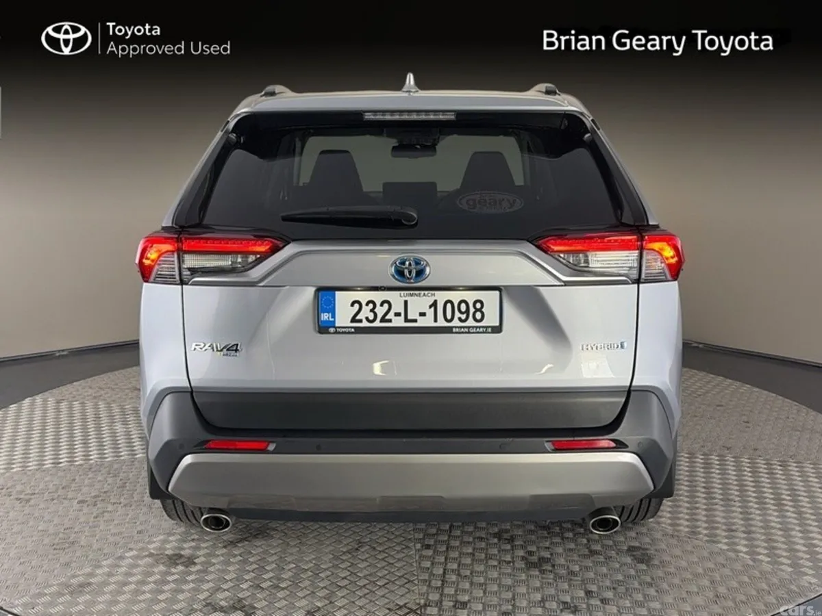 Toyota RAV4 SUV, Petrol Hybrid, 2023, Silver