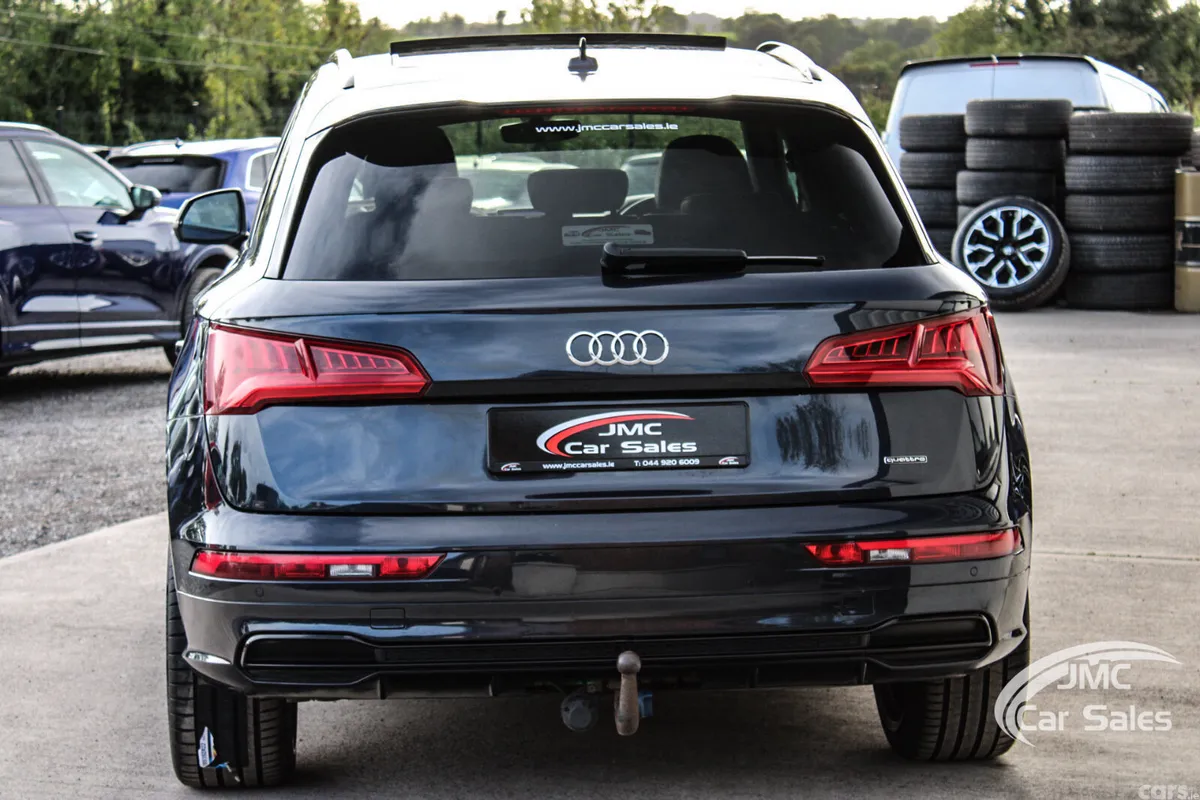 Audi Q5 SUV, Diesel, 2019, Blue